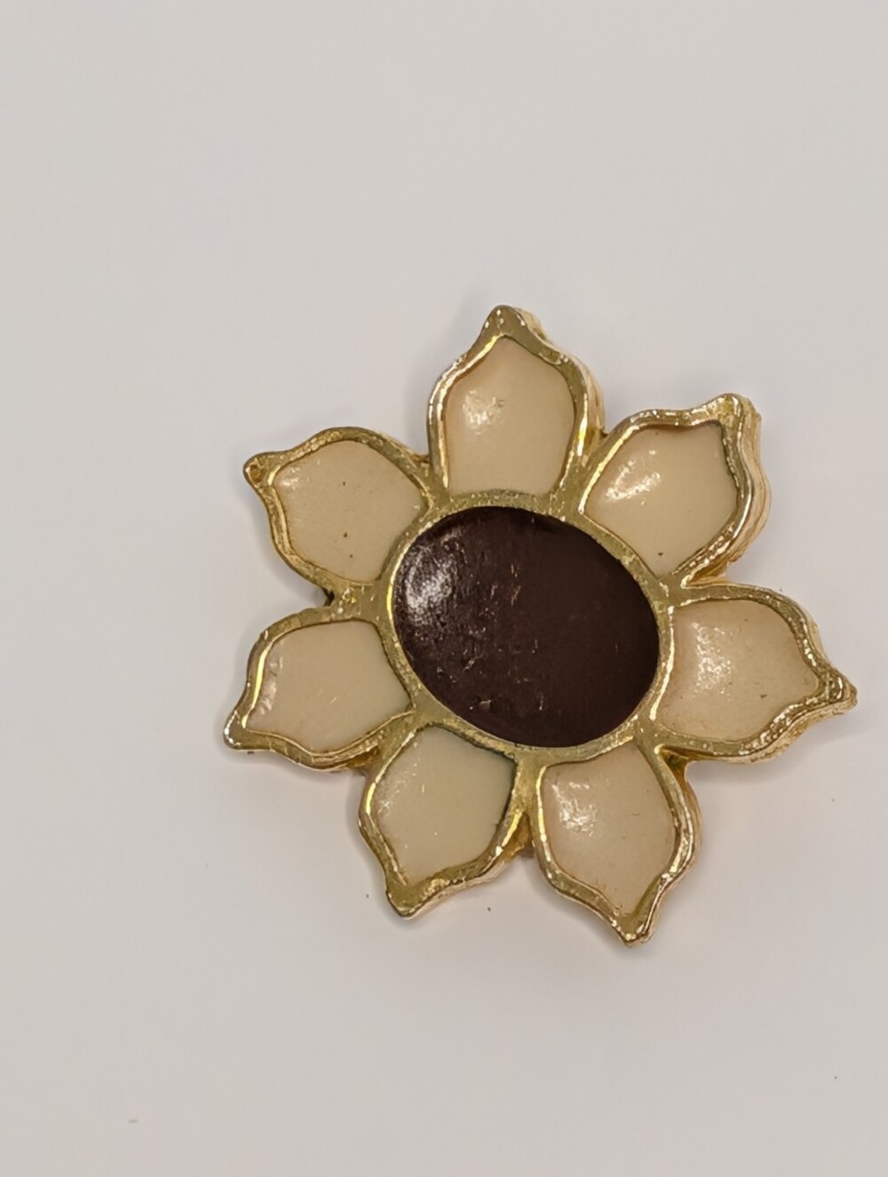 Cream & Brown Sunflower Pin Brooch Vintage